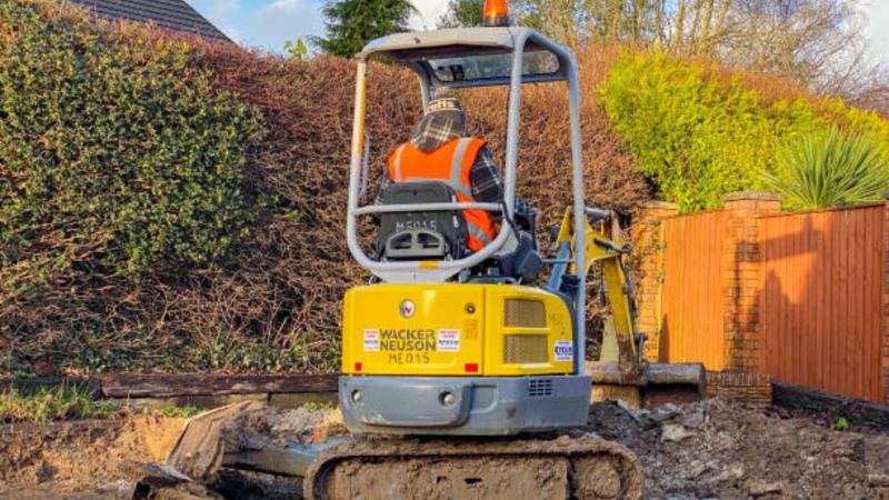 Rompedor para Mini Escavadeira: Aumente a Eficiência das Obras Rompedor para Mini Escavadeira: Aumente a Eficiência das Obras